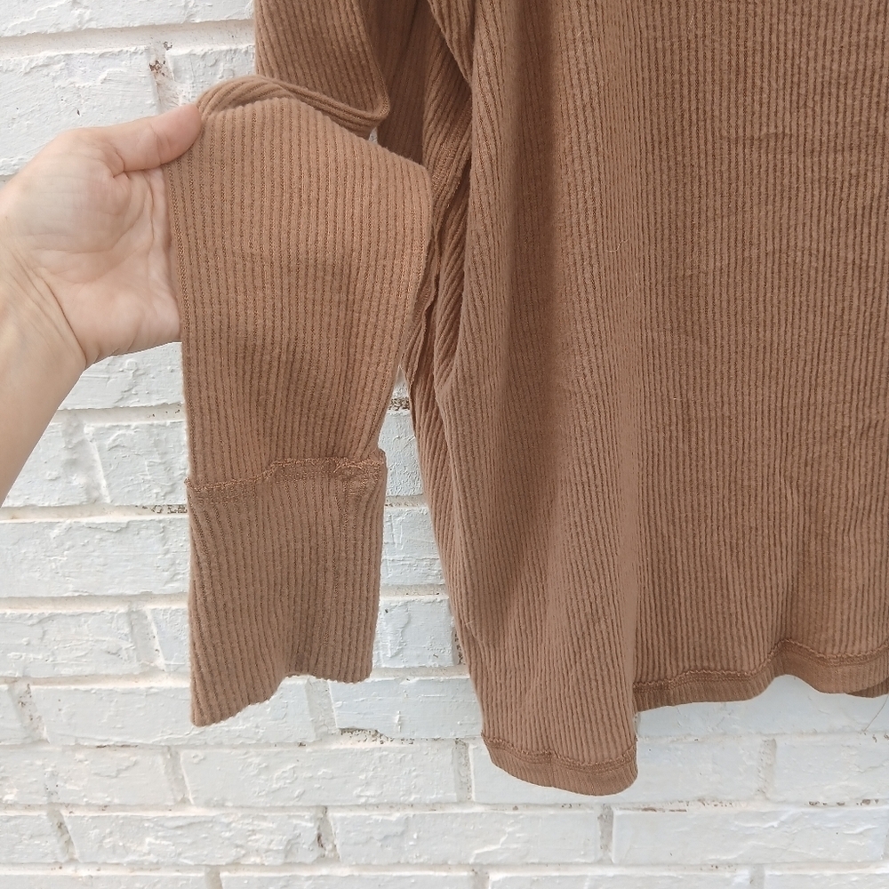 We The Free Juicy Thermal Mock Neck Pullover XL - Picture 8 of 10